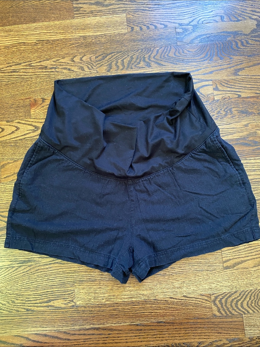 Old Navy Black Linen High-Waist Maternity Shorts